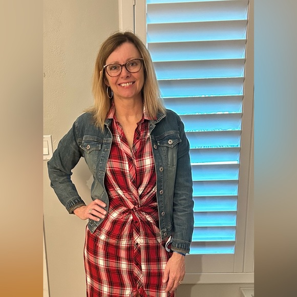 Meet your Posher, Tina - Picture 2 of 5